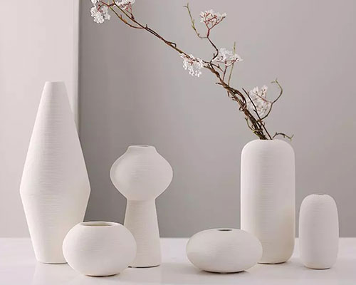 White Ceramic Vases Supplier